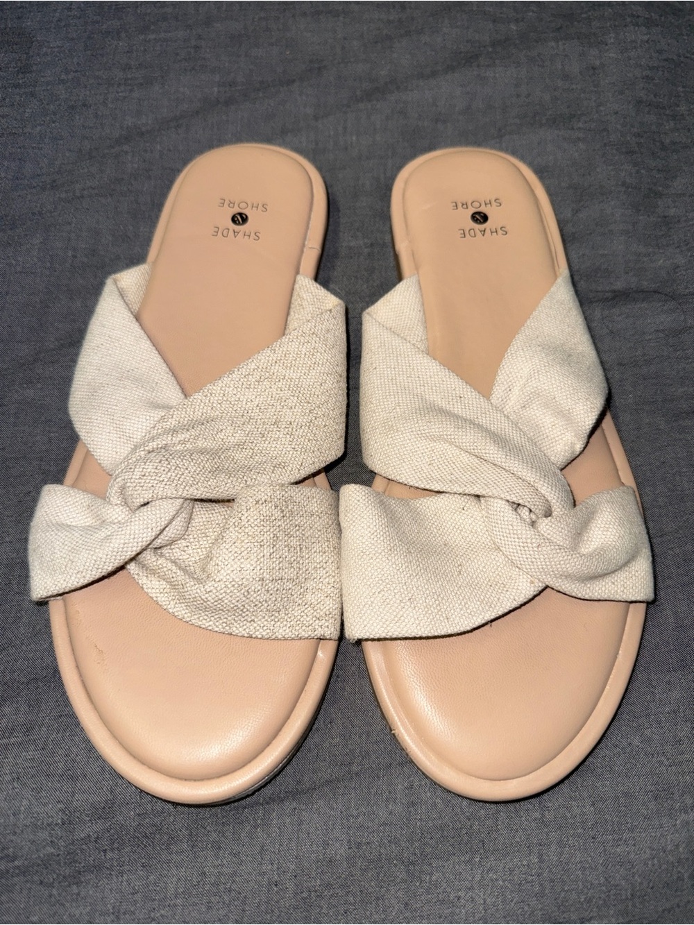Shade & Shore Women's Cream Knot-Front Slide Sandals